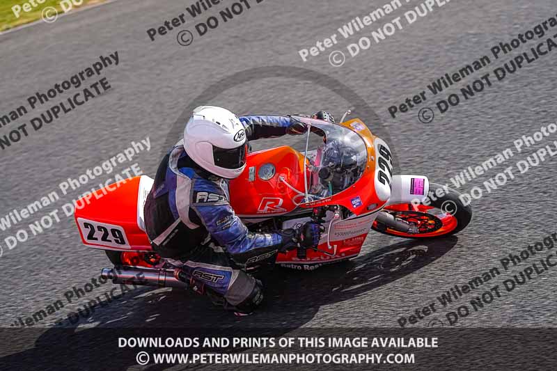 enduro digital images;event digital images;eventdigitalimages;mallory park;mallory park photographs;mallory park trackday;mallory park trackday photographs;no limits trackdays;peter wileman photography;racing digital images;trackday digital images;trackday photos